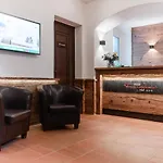 Frauensteiner Hof 3*