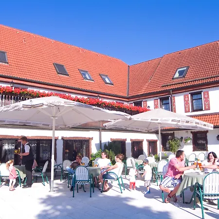 Отель Frauensteiner Hof Фрауэнштайн