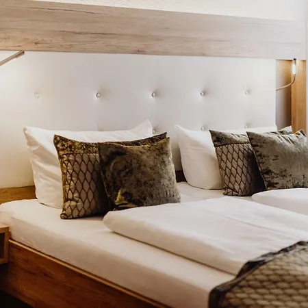 Frauensteiner Hof Hotel 3*