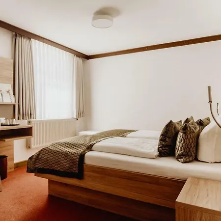 Frauensteiner Hof Отель 3*